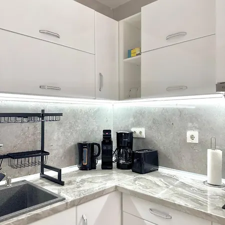 Modern 1bdr With Garage Near Metro & Park Apartamento