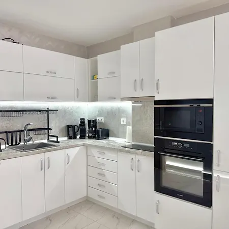 Modern 1bdr With Garage Near Metro & Park