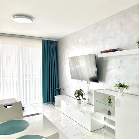 Apartament Modern 1bdr With Garage Near Metro & Park *